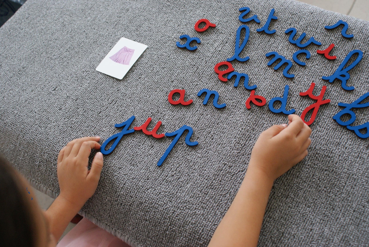 alphabet mobile montessori