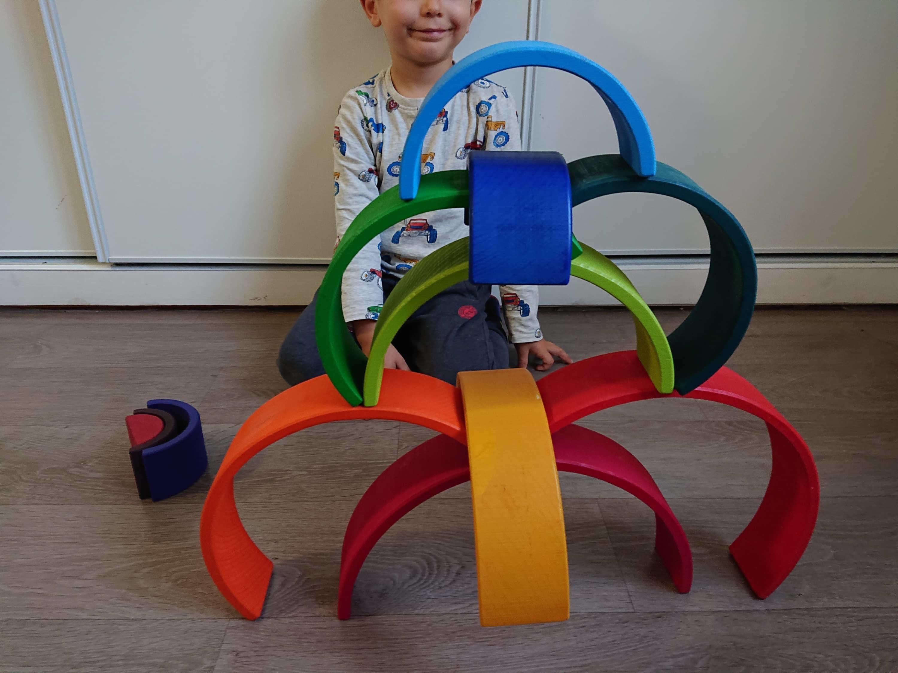 Arc en ciel de construction Montessori - MaMontessoriBox