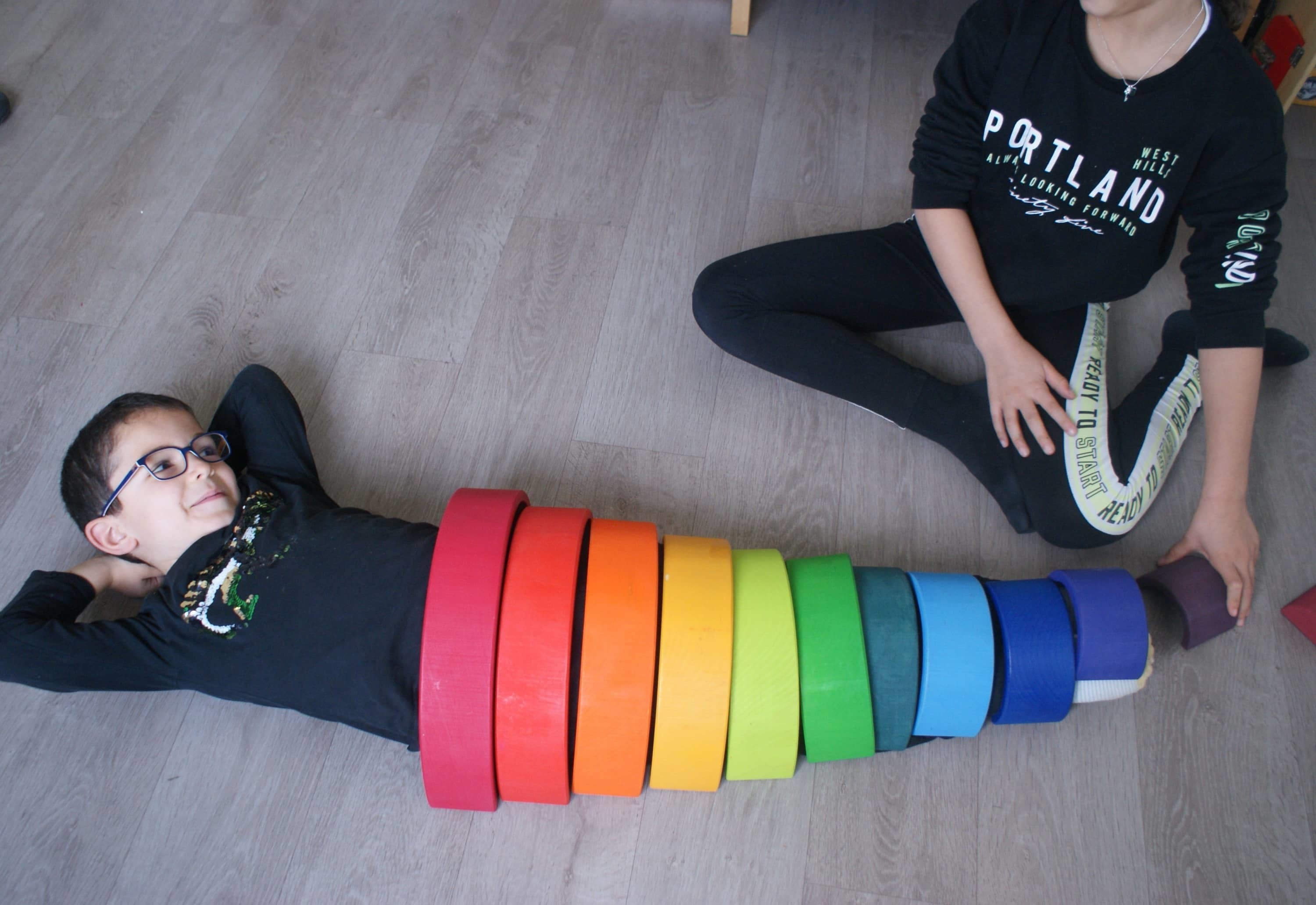 Arc en ciel de construction Montessori - MaMontessoriBox