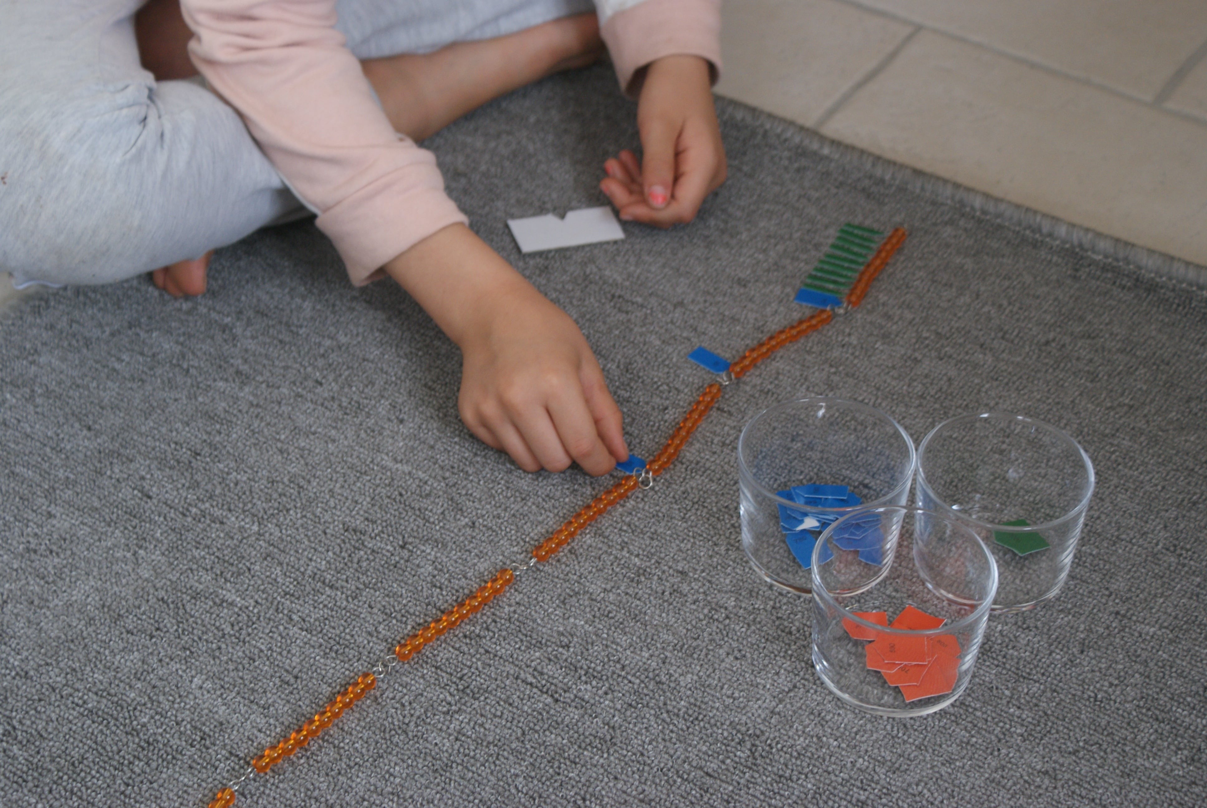 Chaîne de 1000 Montessori - MaMontessoriBox