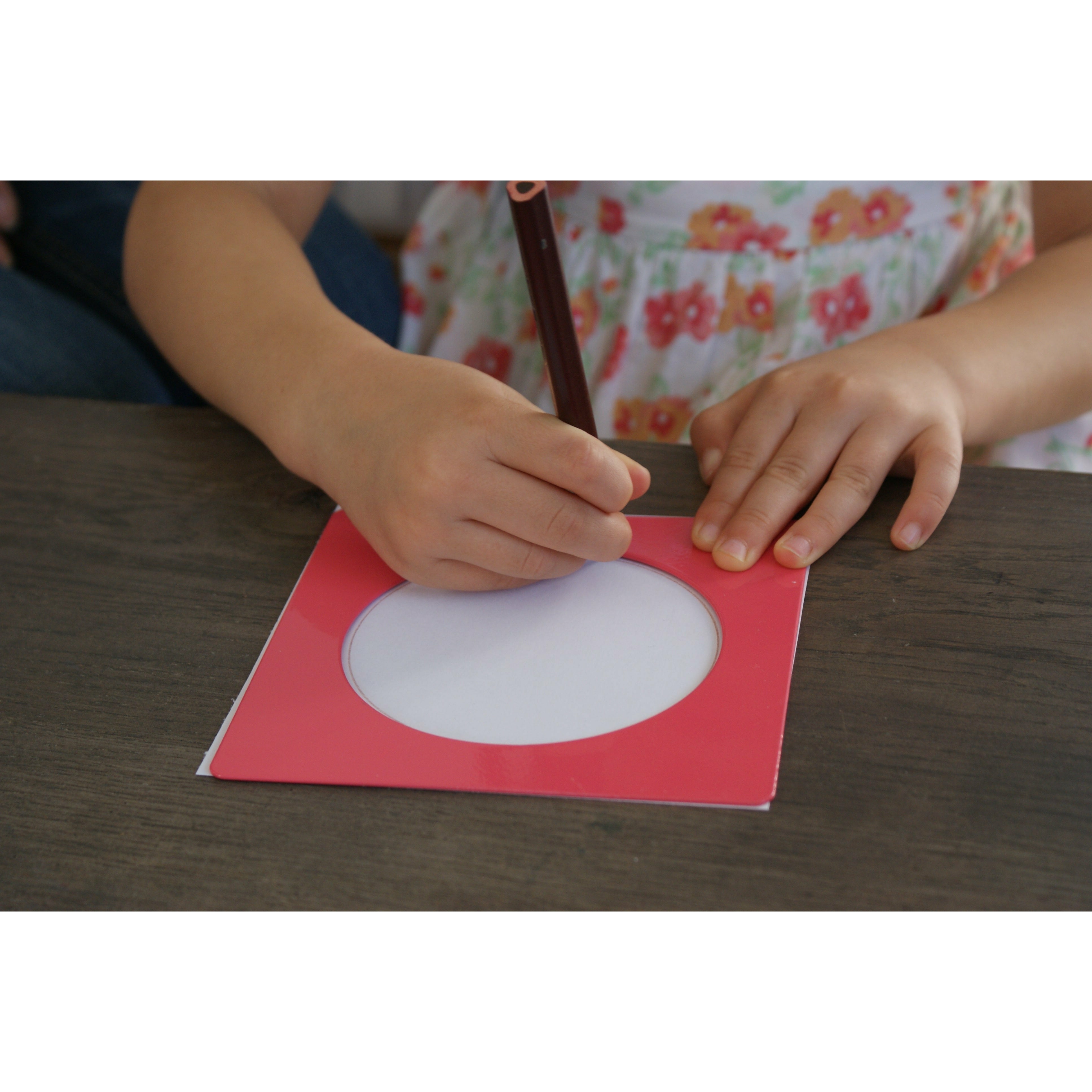 Lot de 10 Formes à Dessin Métalliques Montessori - MaMontessoriBox