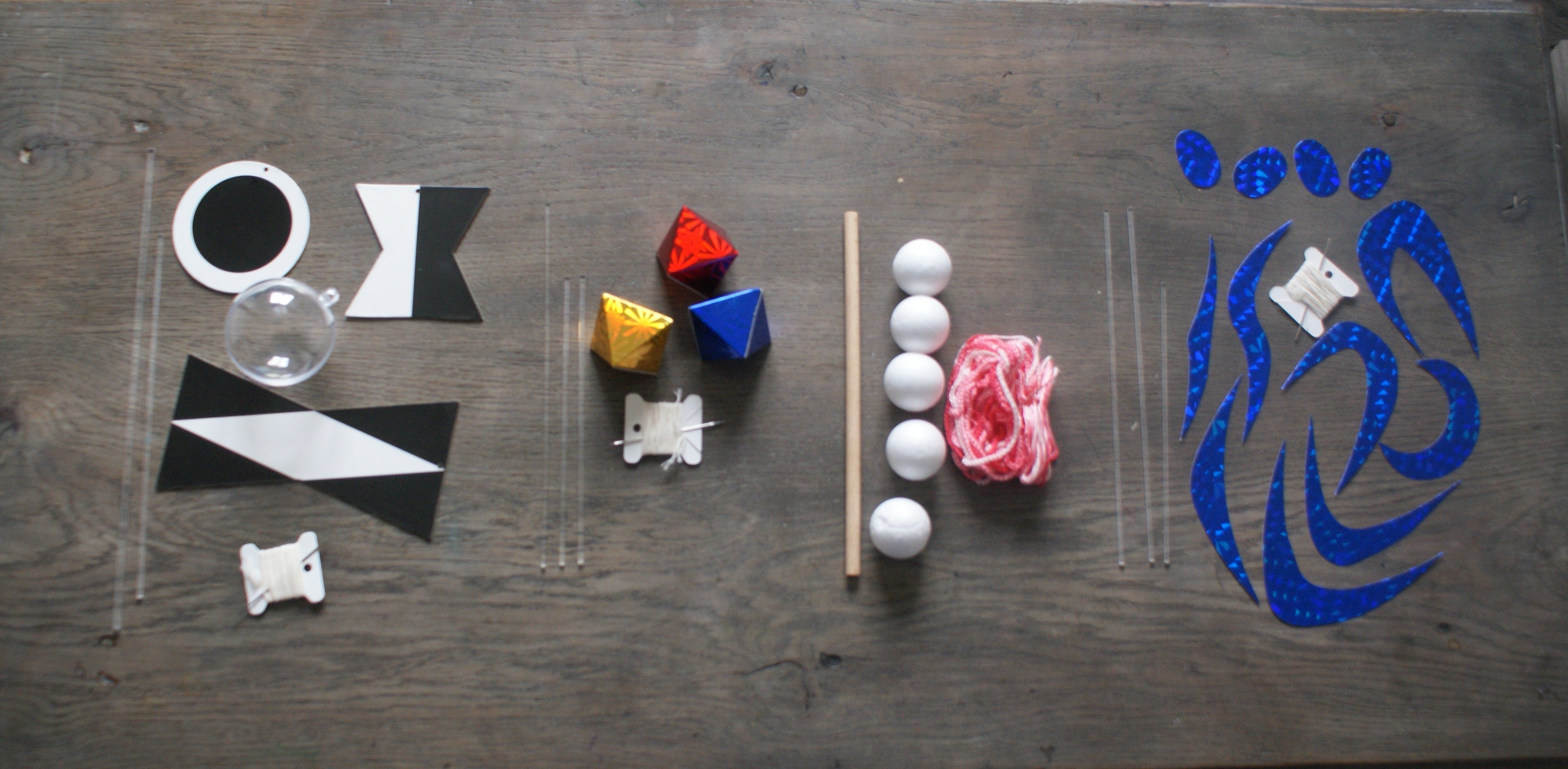 Mobiles Montessori pour bébés - MaMontessoriBox