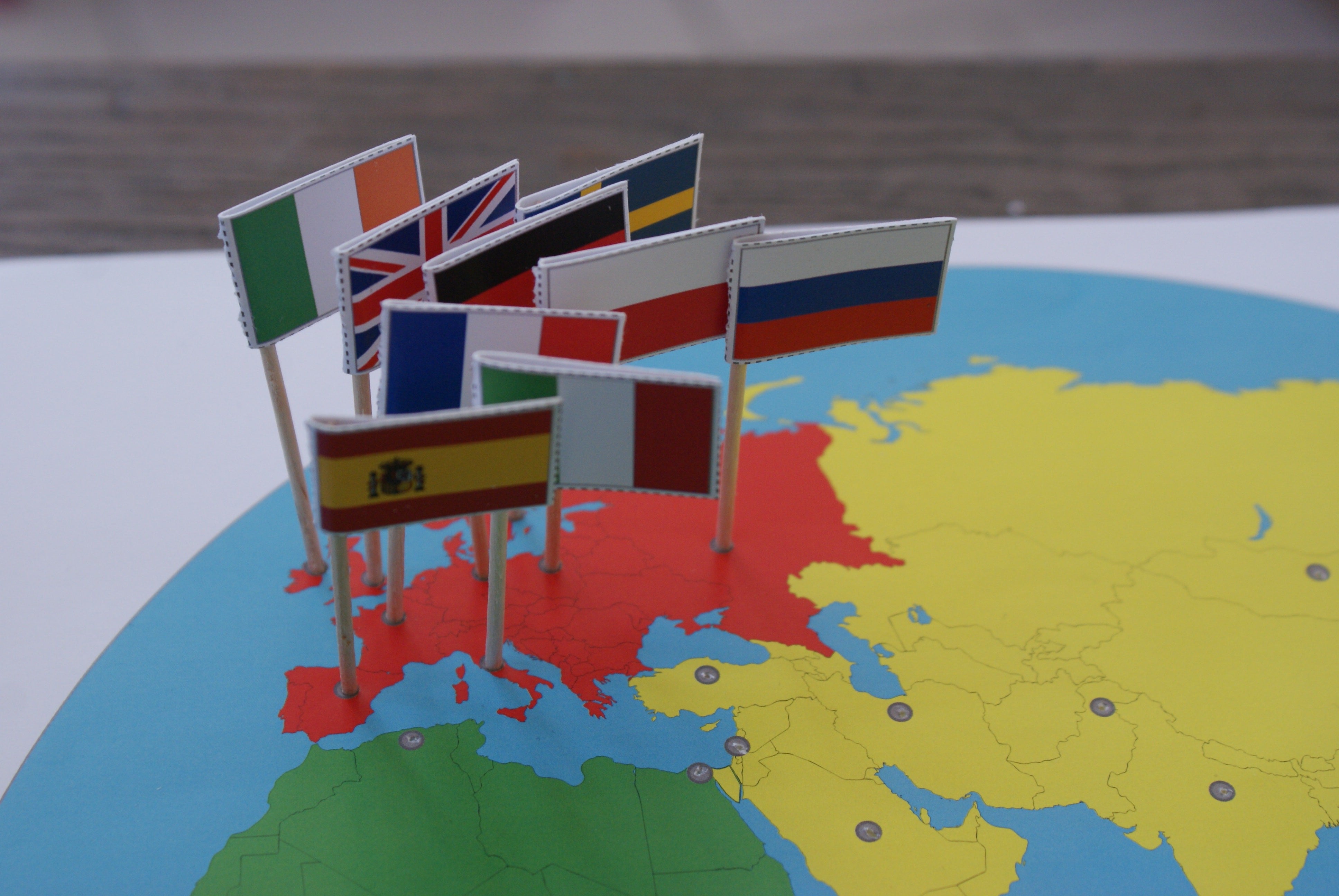 Pays et Drapeaux du Monde Montessori - MaMontessoriBox