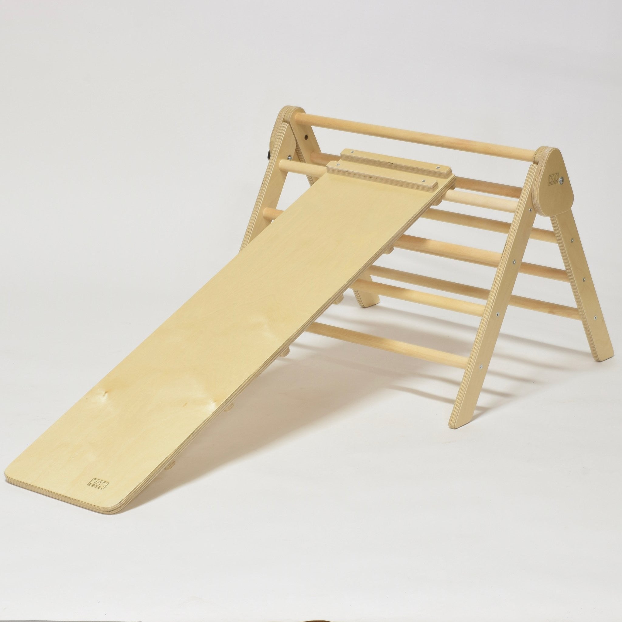 Petit Triangle d'escalade pliable - MaMontessoriBox