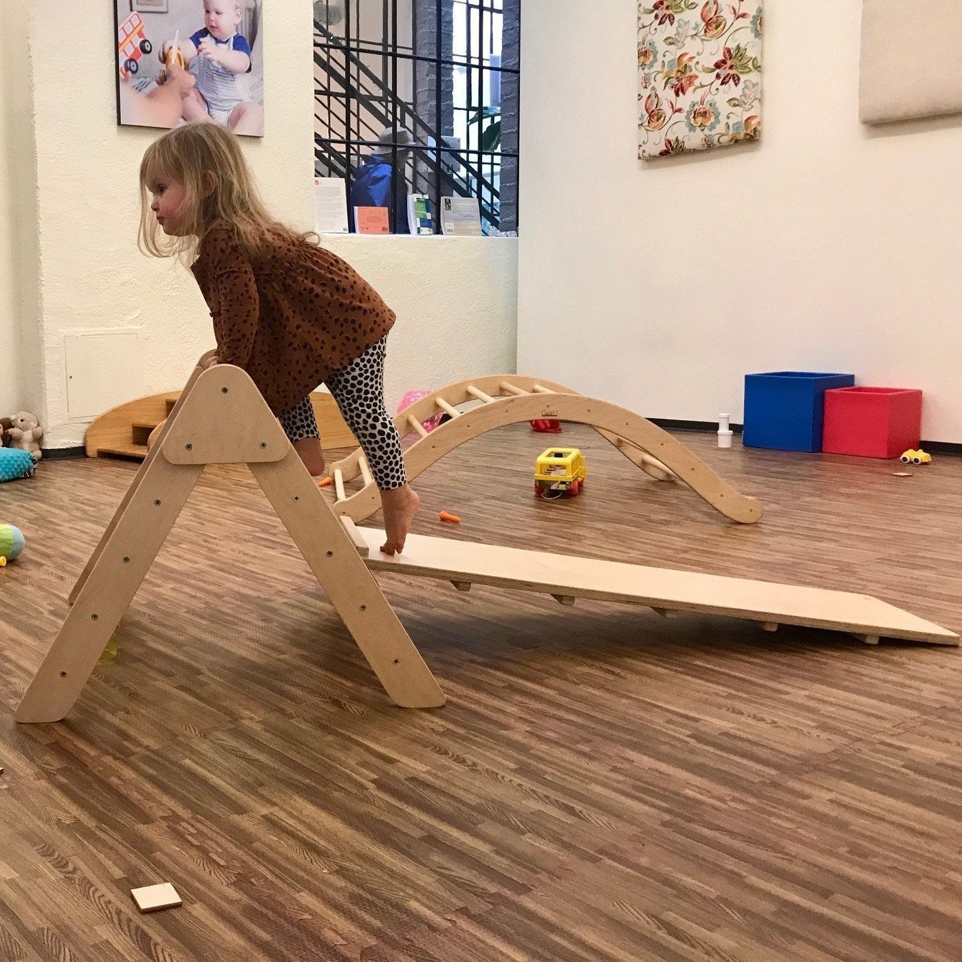 Petit Triangle d'escalade pliable - MaMontessoriBox