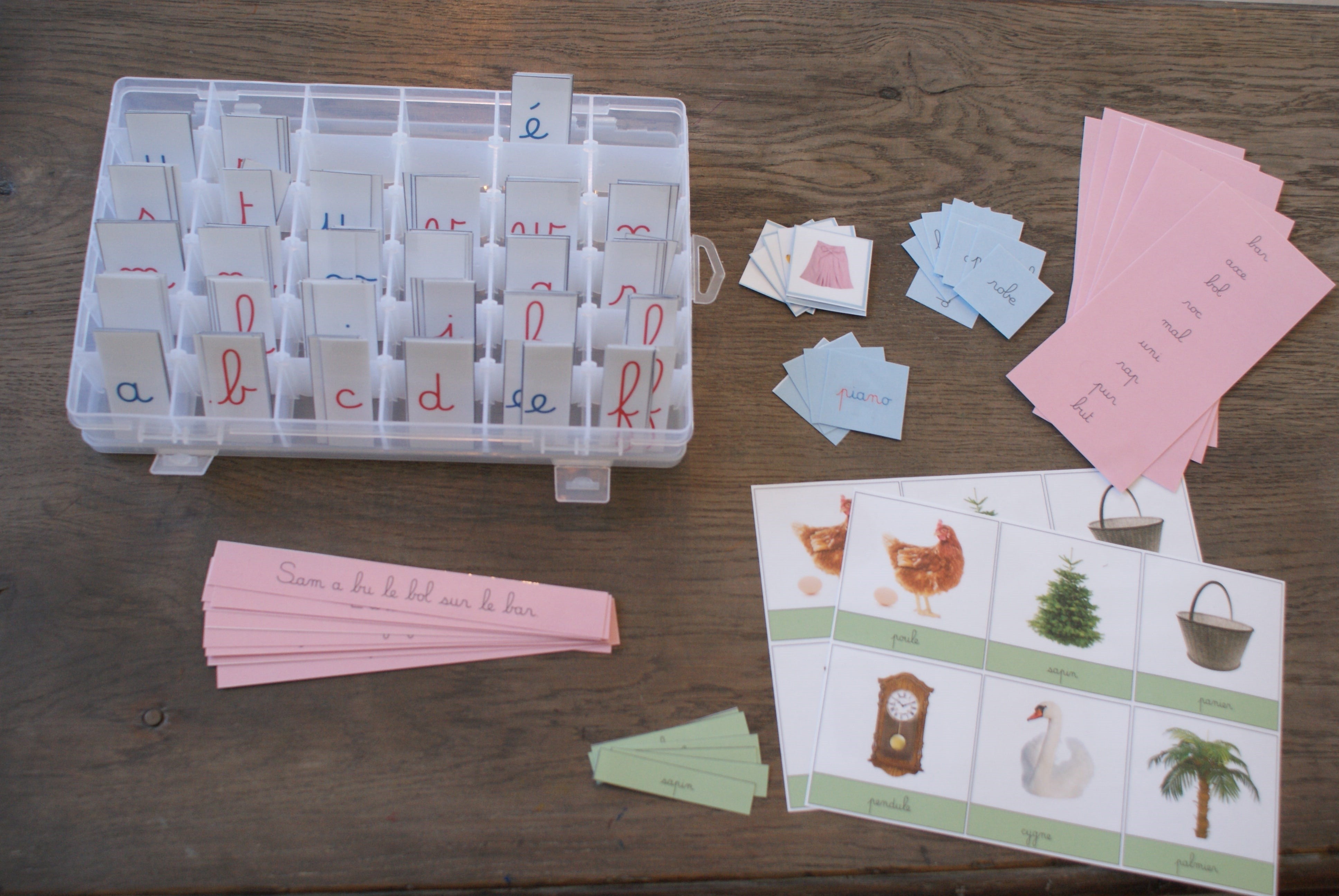 Séries de Lecture Montessori Cursives - MaMontessoriBox