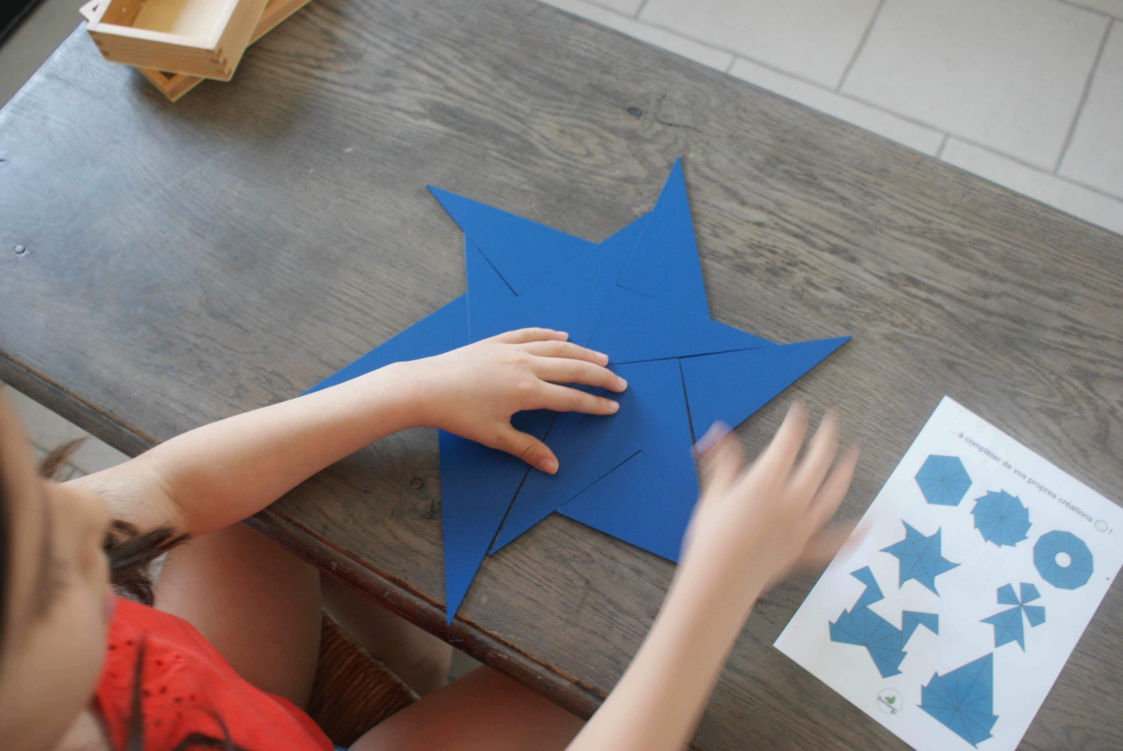 Triangles constructeurs Montessori - MaMontessoriBox